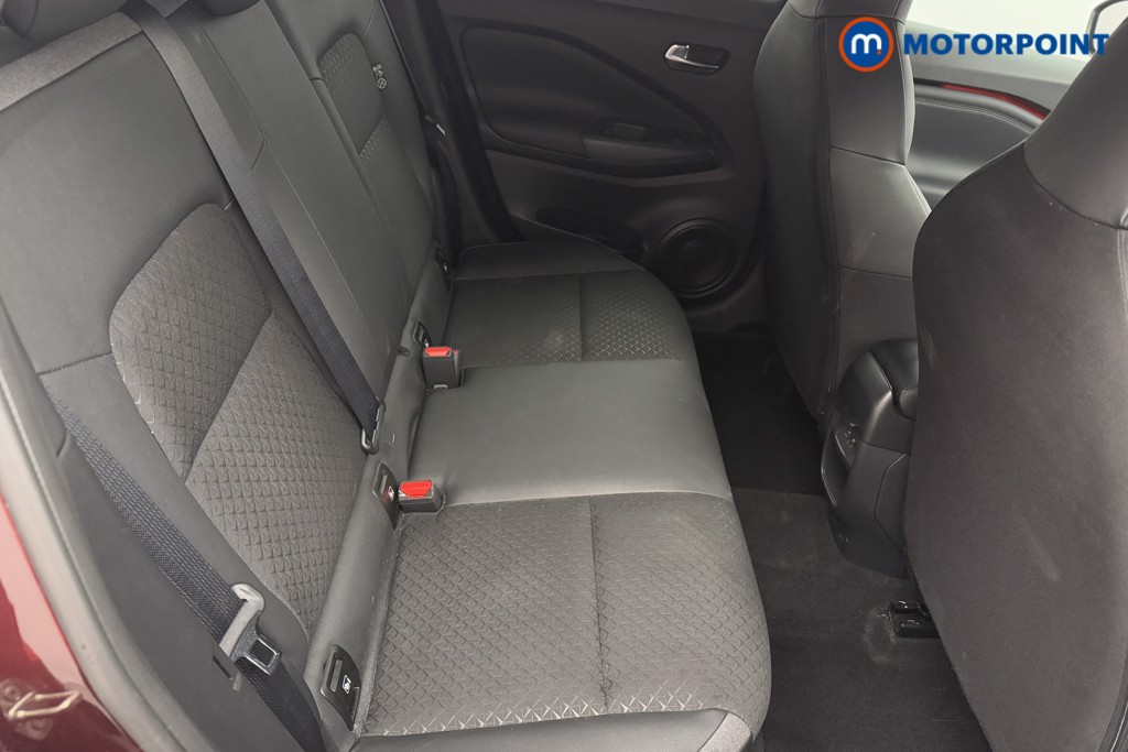 Nissan Juke N-Connecta Manual Petrol SUV - Stock Number (1571261) - 23rd supplementary image