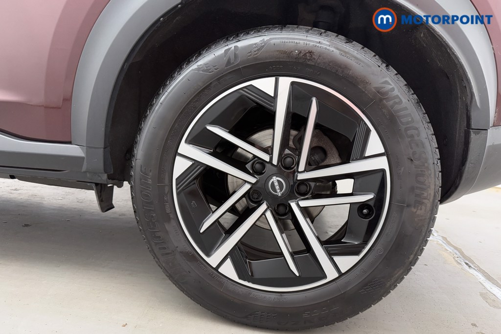 Nissan Juke N-Connecta Manual Petrol SUV - Stock Number (1571261) - 32nd supplementary image