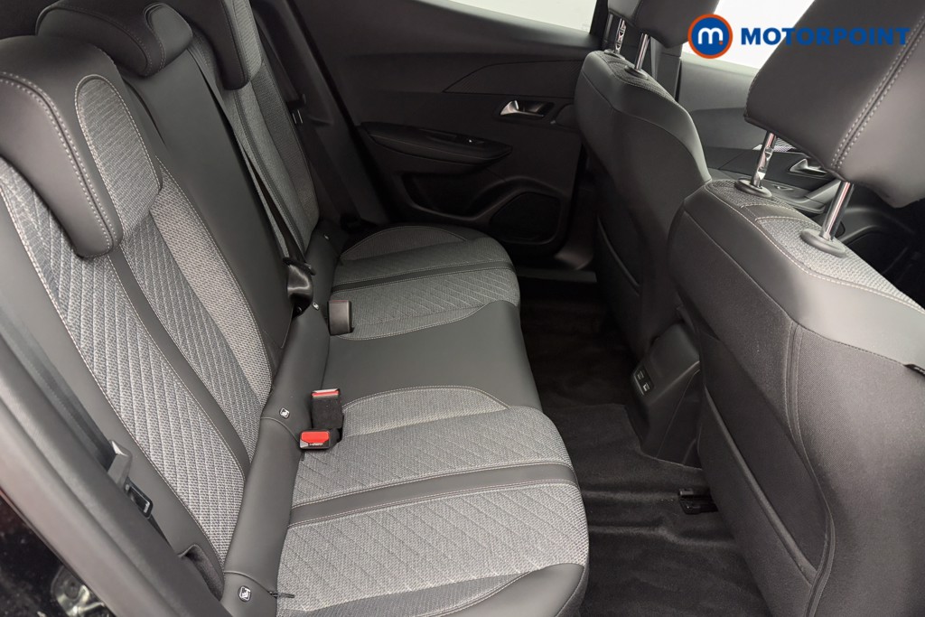 Peugeot 2008 Allure Manual Petrol SUV - Stock Number (1571585) - 23rd supplementary image
