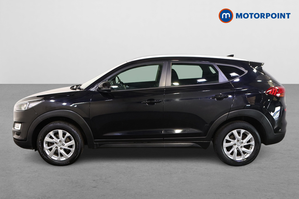 Hyundai Tucson Se Nav Manual Petrol SUV - Stock Number (1572500) - Passenger side