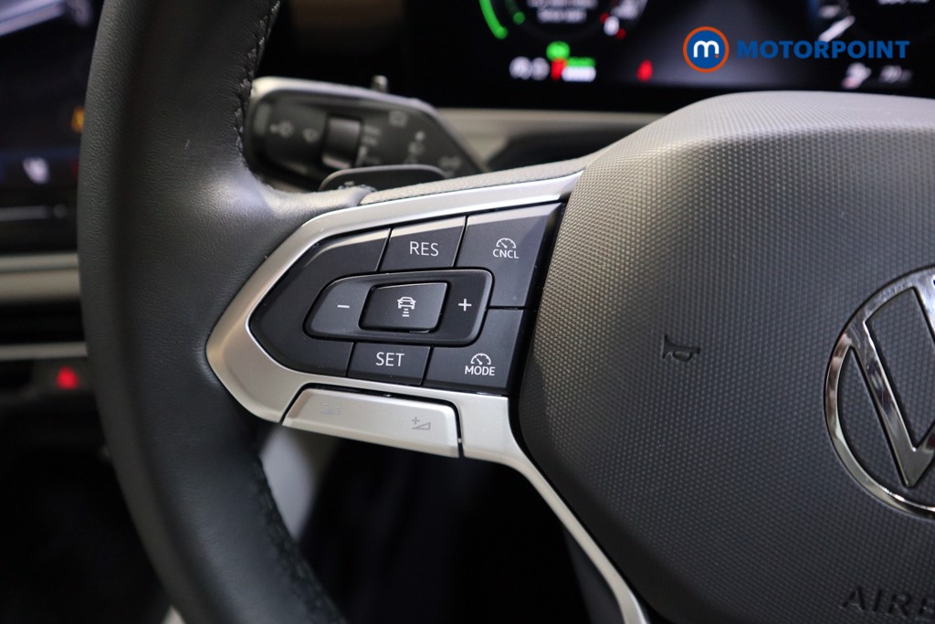 Volkswagen Passat Life Automatic Petrol Plug-In Hybrid Estate - Stock Number (1573294) - 3rd supplementary image