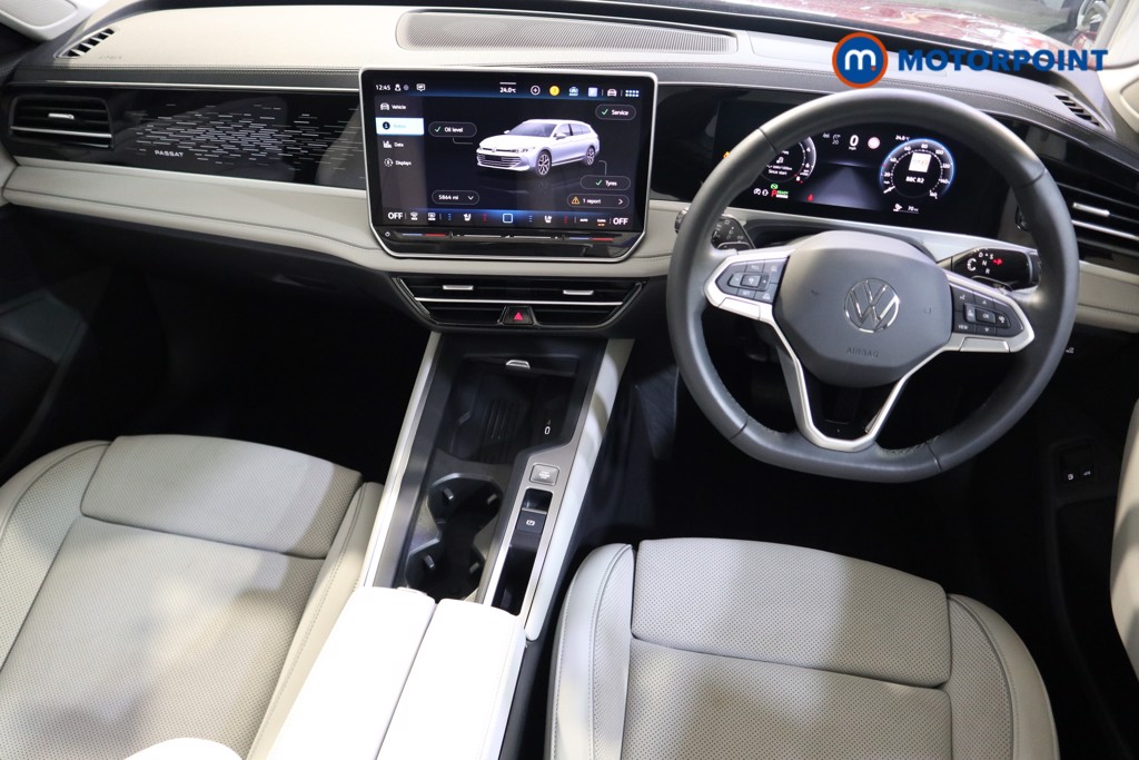 Volkswagen Passat Life Automatic Petrol Plug-In Hybrid Estate - Stock Number (1573294) - 1st supplementary image