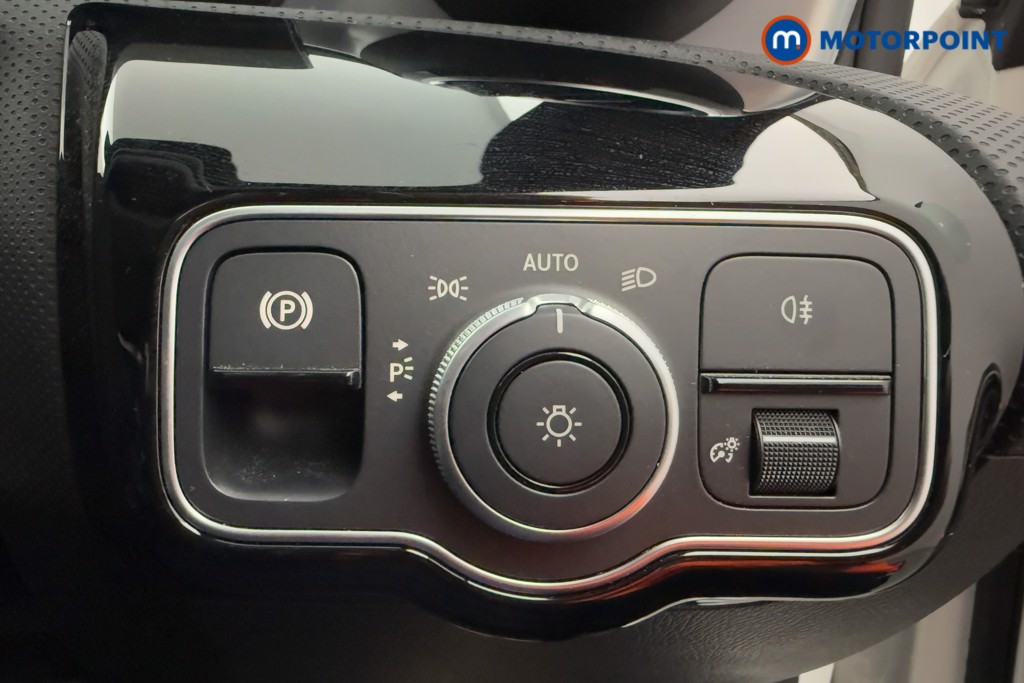 Mercedes-Benz CLA Amg Line Automatic Petrol Coupe - Stock Number (1573531) - 21st supplementary image