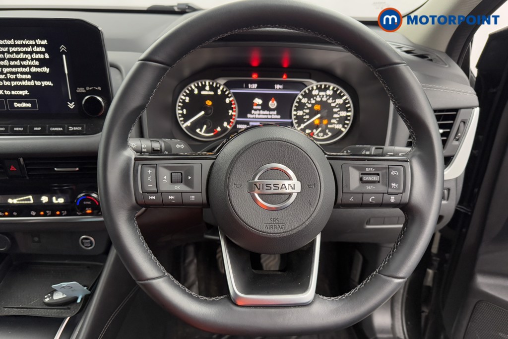 Nissan Qashqai N-Connecta Manual Petrol SUV - Stock Number (1573532) - 3rd supplementary image