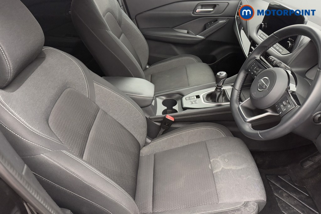 Nissan Qashqai N-Connecta Manual Petrol SUV - Stock Number (1573532) - 21st supplementary image
