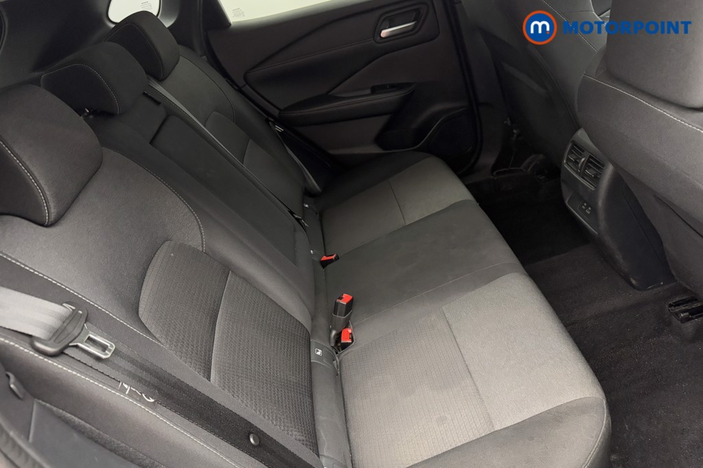 Nissan Qashqai N-Connecta Manual Petrol SUV - Stock Number (1573532) - 26th supplementary image