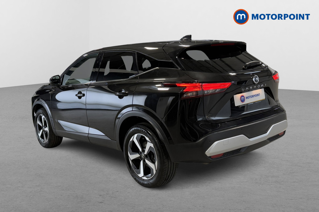 Nissan Qashqai N-Connecta Manual Petrol SUV - Stock Number (1573532) - Passenger side rear corner
