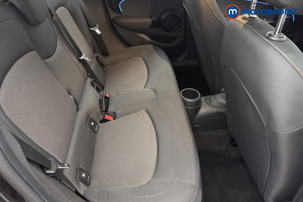 Mini Hatchback Cooper Classic Manual Petrol Hatchback - Stock Number (1573766) - 20th supplementary image