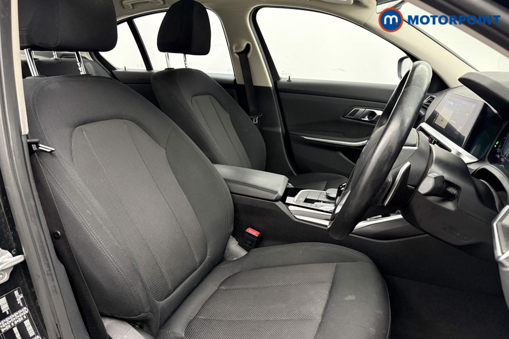 BMW 3 Series Se Pro Automatic Petrol Plug-In Hybrid Saloon - Stock Number (1573775) - 23rd supplementary image