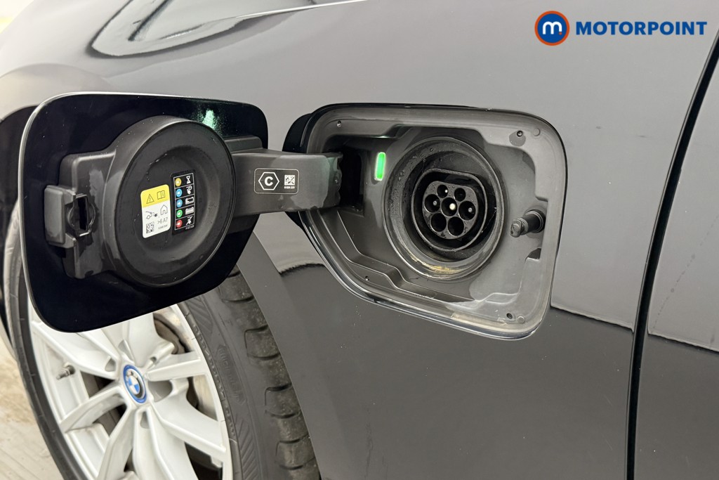 BMW 3 Series Se Pro Automatic Petrol Plug-In Hybrid Saloon - Stock Number (1573775) - 33rd supplementary image