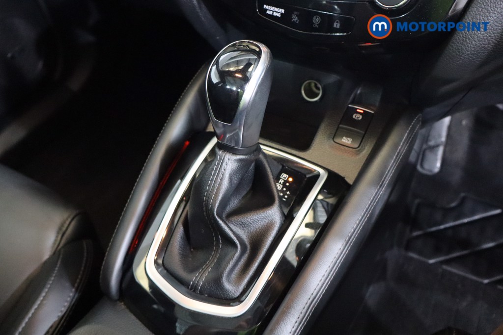 Nissan Qashqai Tekna-Plus Automatic Diesel SUV - Stock Number (1573959) - 12th supplementary image