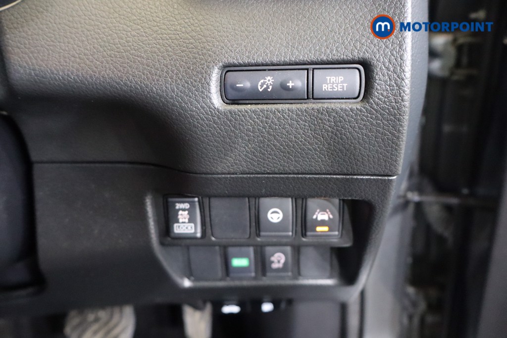 Nissan Qashqai Tekna-Plus Automatic Diesel SUV - Stock Number (1573959) - 17th supplementary image