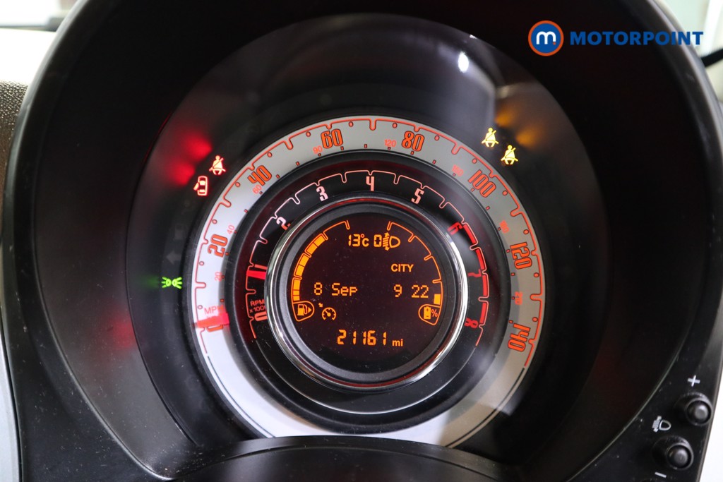 Fiat 500 Dolcevita Manual Petrol-Electric Hybrid Hatchback - Stock Number (1574148) - 5th supplementary image