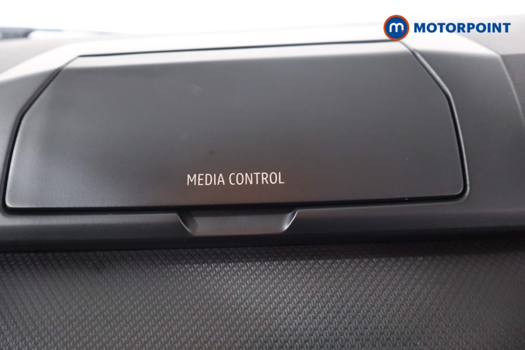 Dacia Jogger Essential Manual Petrol People Carrier - Stock Number (1574190) - 2nd supplementary image