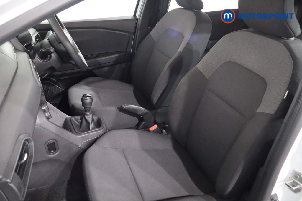 Dacia Jogger Essential Manual Petrol People Carrier - Stock Number (1574190) - 4th supplementary image