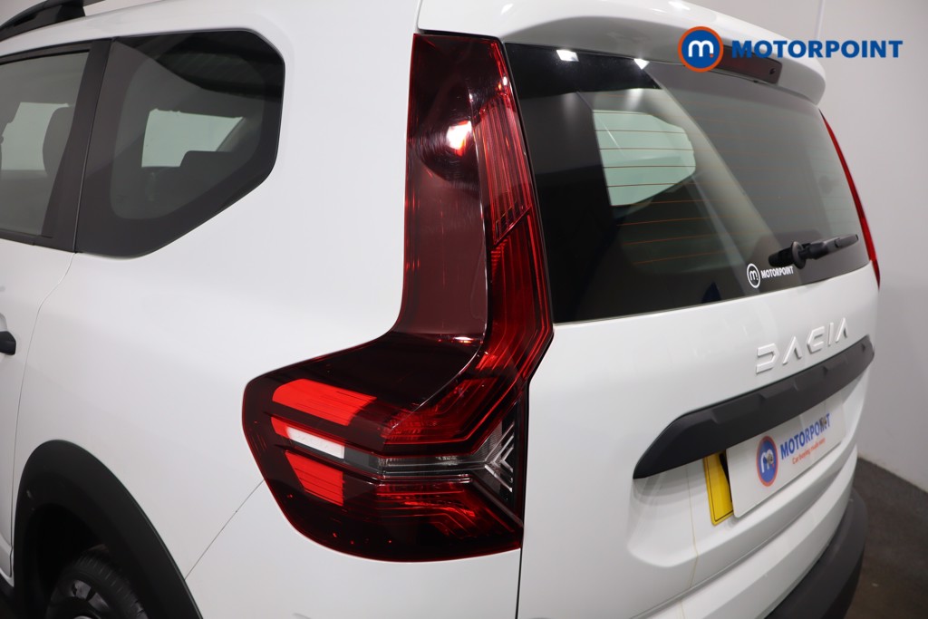 Dacia Jogger Essential Manual Petrol People Carrier - Stock Number (1574190) - 32nd supplementary image