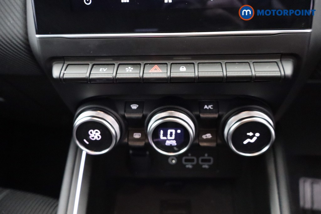 Renault Clio Engineered Automatic Petrol-Electric Hybrid Hatchback - Stock Number (1574678) - 7th supplementary image