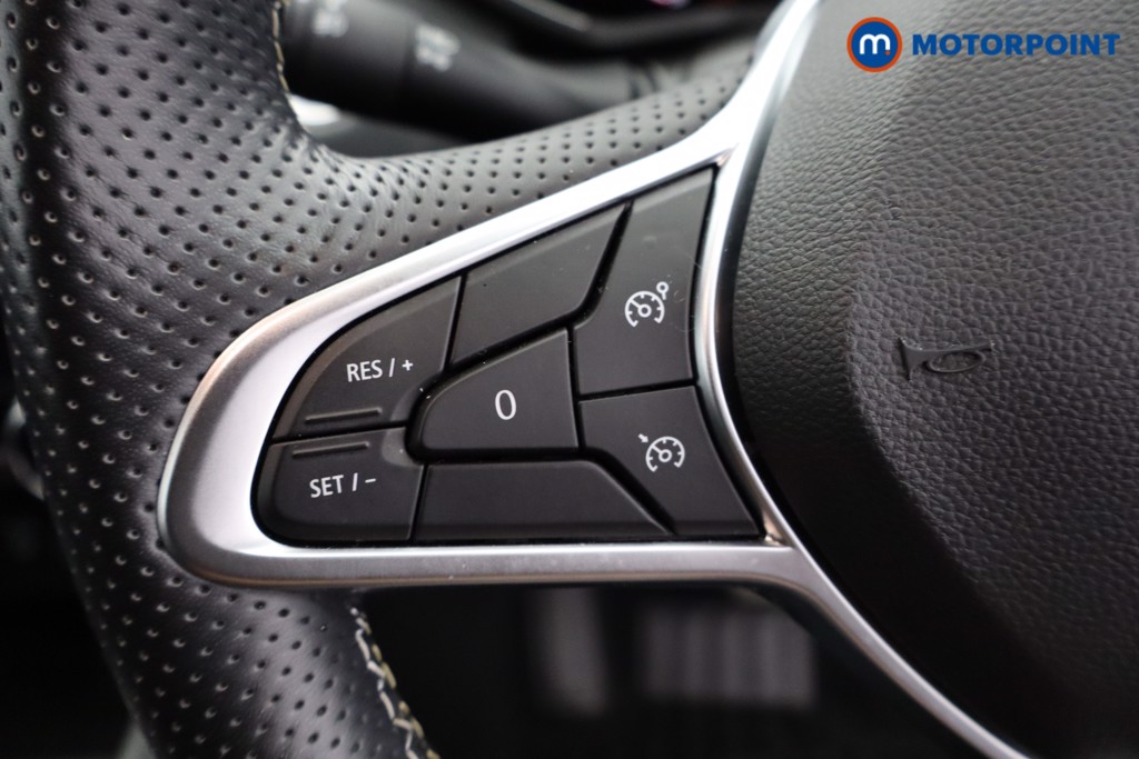 Renault Clio Engineered Automatic Petrol-Electric Hybrid Hatchback - Stock Number (1574678) - 9th supplementary image