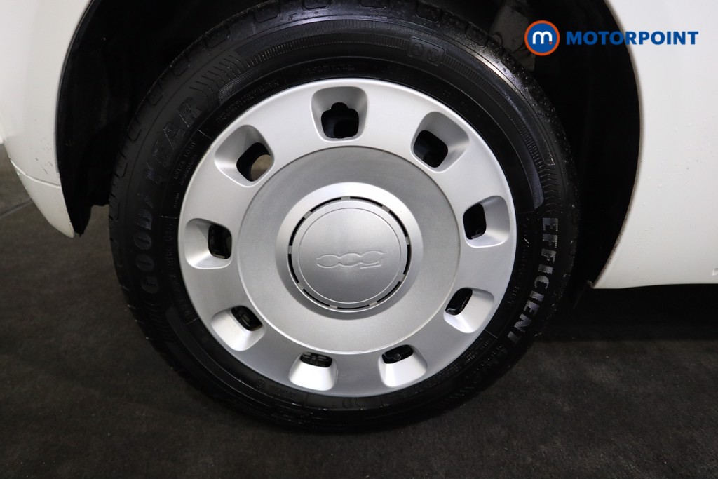 Fiat 500 POP Manual Petrol-Electric Hybrid Hatchback - Stock Number (1574768) - 12th supplementary image