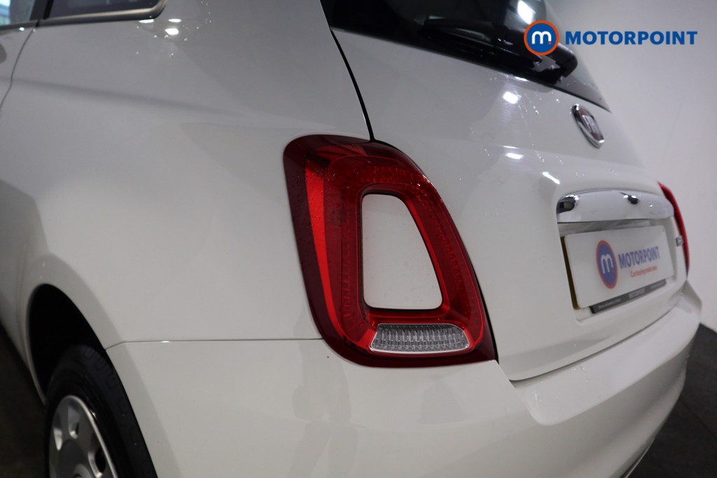 Fiat 500 POP Manual Petrol-Electric Hybrid Hatchback - Stock Number (1574768) - 16th supplementary image