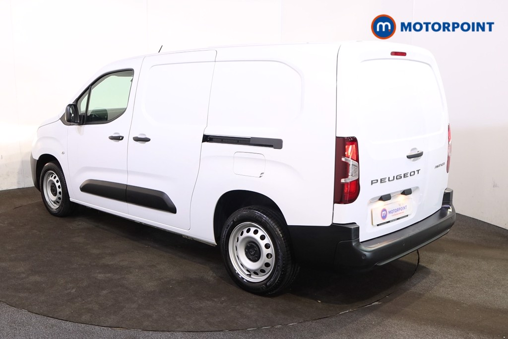 Peugeot Partner Professional Manual Diesel Panel Van - Stock Number (1575104) - Passenger side rear corner