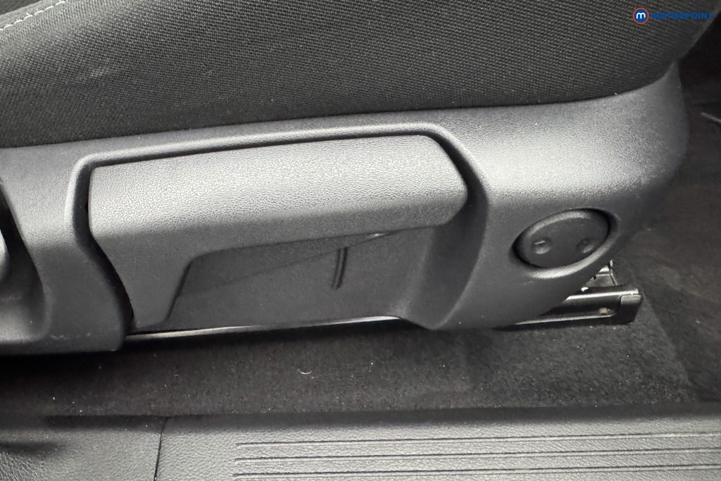 Nissan Qashqai Acenta Premium Automatic Petrol SUV - Stock Number (1575393) - 21st supplementary image