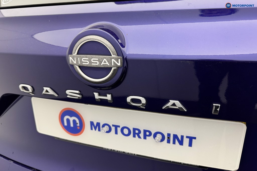 Nissan Qashqai Acenta Premium Automatic Petrol SUV - Stock Number (1575393) - 32nd supplementary image
