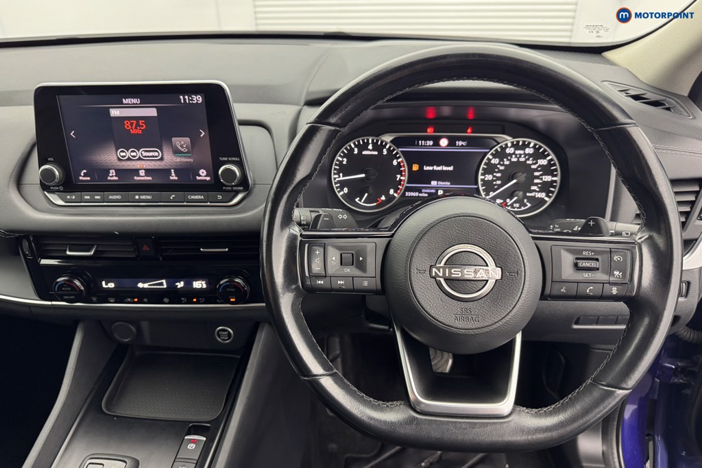 Nissan Qashqai Acenta Premium Automatic Petrol SUV - Stock Number (1575393) - 1st supplementary image