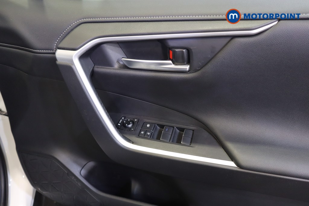 Toyota Rav4 Icon Automatic Petrol-Electric Hybrid SUV - Stock Number (1575460) - 7th supplementary image