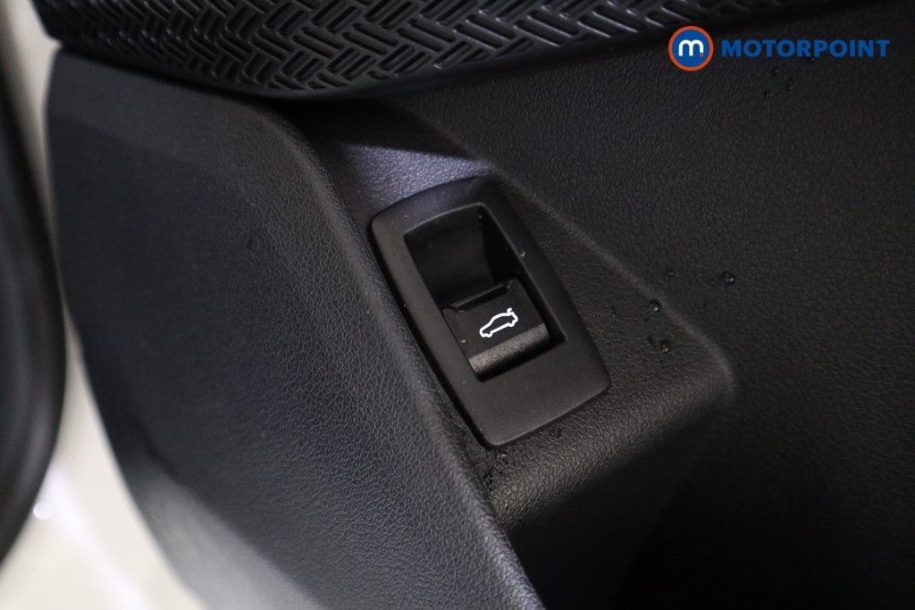BMW IX1 M Sport Automatic Electric SUV - Stock Number (1575464) - 12th supplementary image