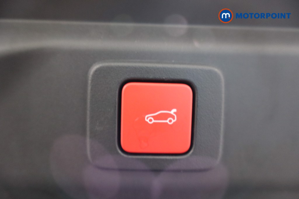 Peugeot 3008 GT Automatic Electric SUV - Stock Number (1575860) - 41st supplementary image