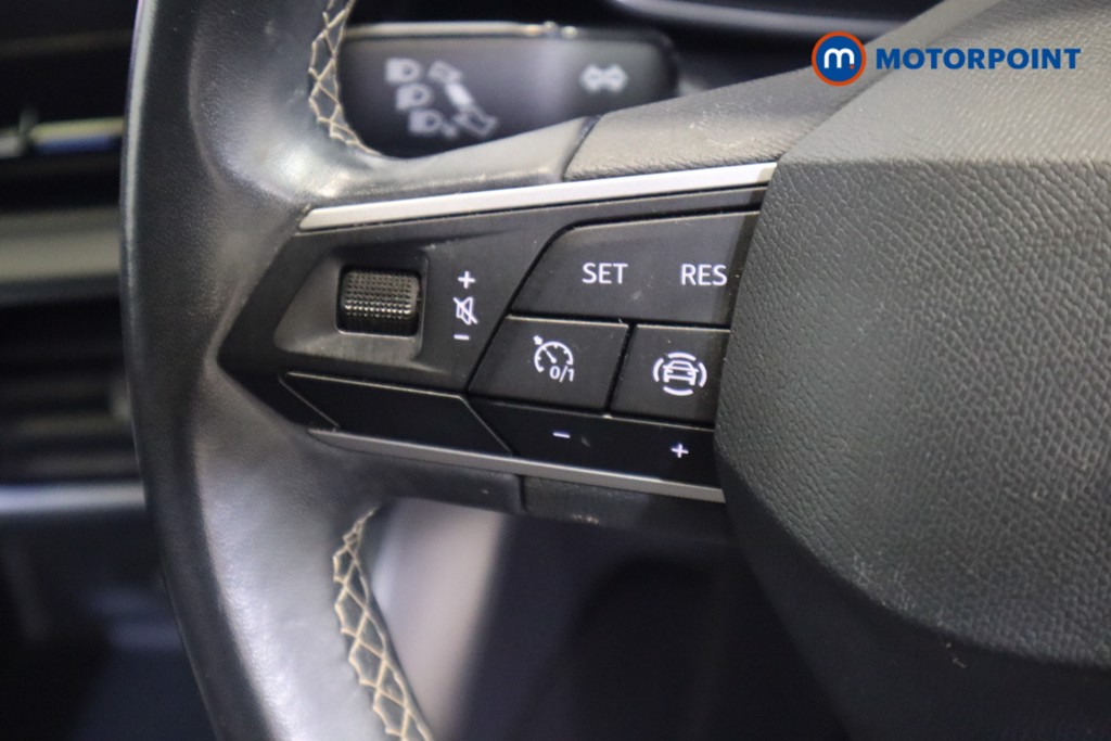 Seat Leon Se Dynamic Manual Petrol Hatchback - Stock Number (1575971) - 12th supplementary image