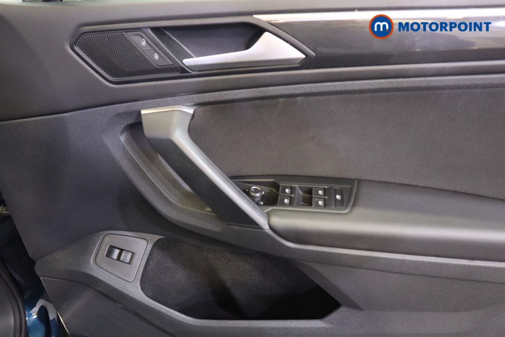 Volkswagen Tiguan Elegance Automatic Petrol SUV - Stock Number (1575998) - 7th supplementary image