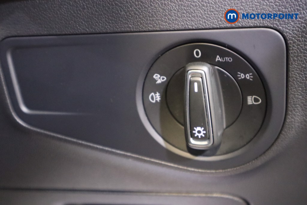 Volkswagen Tiguan Elegance Automatic Petrol SUV - Stock Number (1575998) - 10th supplementary image