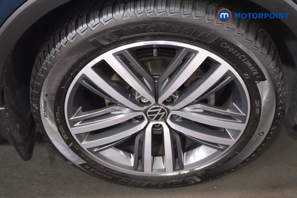 Volkswagen Tiguan Elegance Automatic Petrol SUV - Stock Number (1575998) - 21st supplementary image