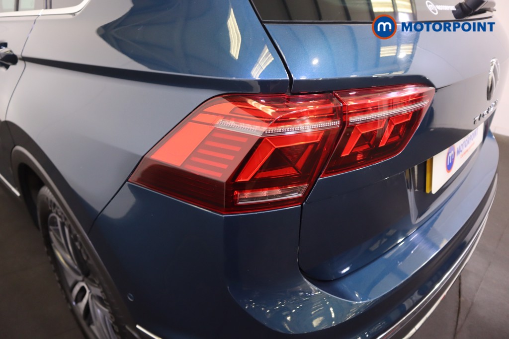 Volkswagen Tiguan Elegance Automatic Petrol SUV - Stock Number (1575998) - 25th supplementary image