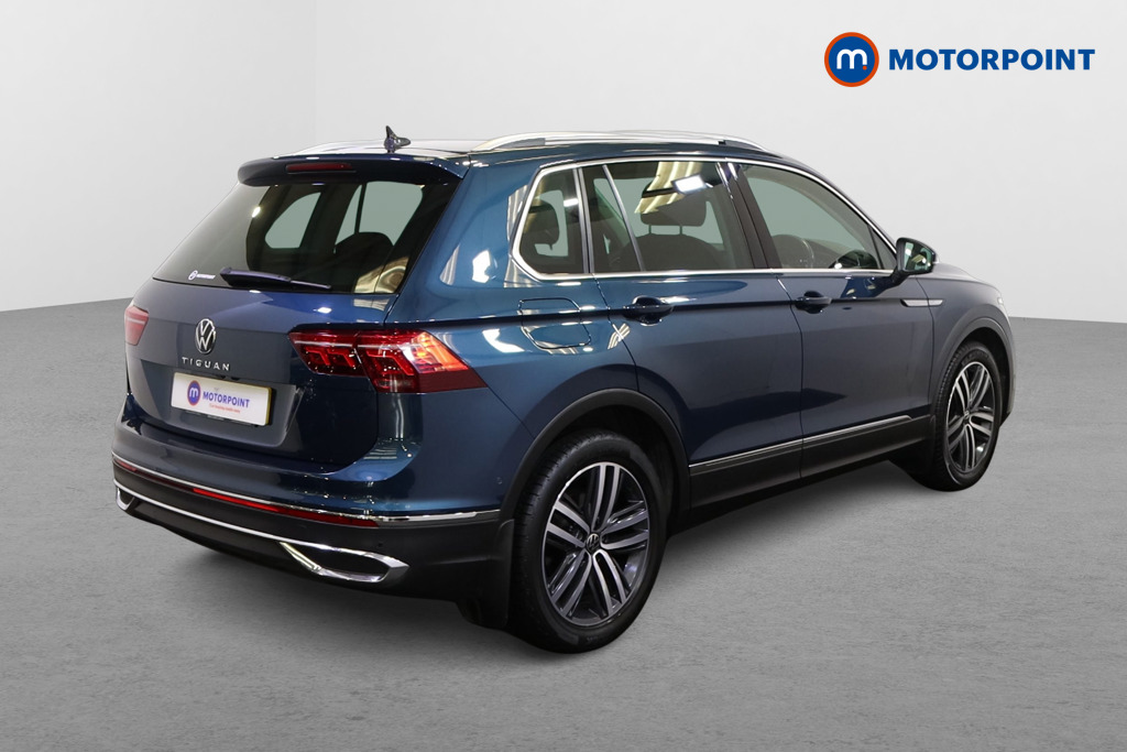 Volkswagen Tiguan Elegance Automatic Petrol SUV - Stock Number (1575998) - Drivers side rear corner