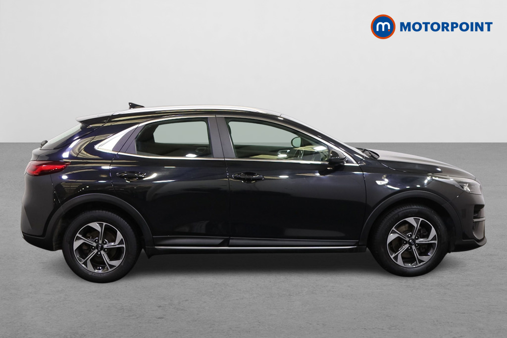 KIA Xceed 2 Manual Petrol Hatchback - Stock Number (1576323) - Drivers side