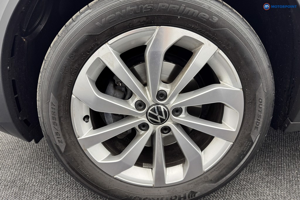 Volkswagen T-Roc Style Manual Petrol SUV - Stock Number (1576627) - 34th supplementary image