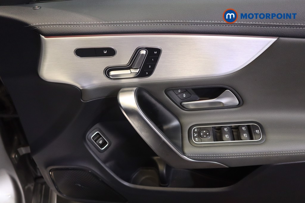 Mercedes-Benz CLA Amg Line Automatic Petrol Coupe - Stock Number (1576661) - 7th supplementary image