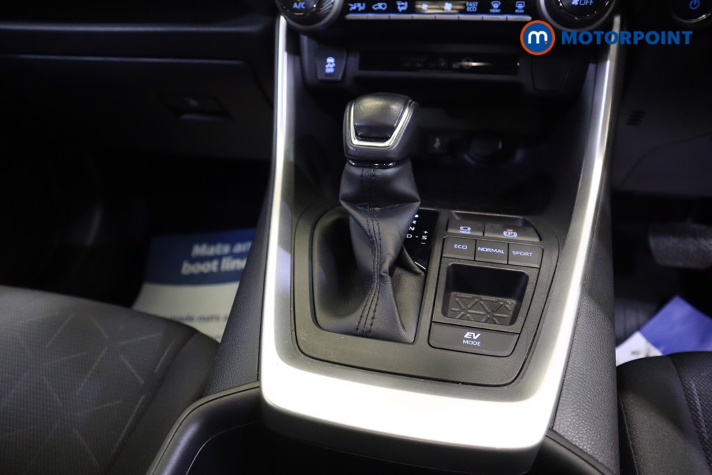 Toyota Rav4 Design Automatic Petrol-Electric Hybrid SUV - Stock Number (1576855) - 6th supplementary image
