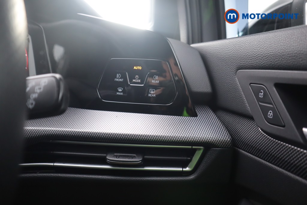 Volkswagen Golf GTI Automatic Petrol Hatchback - Stock Number (1576860) - 10th supplementary image
