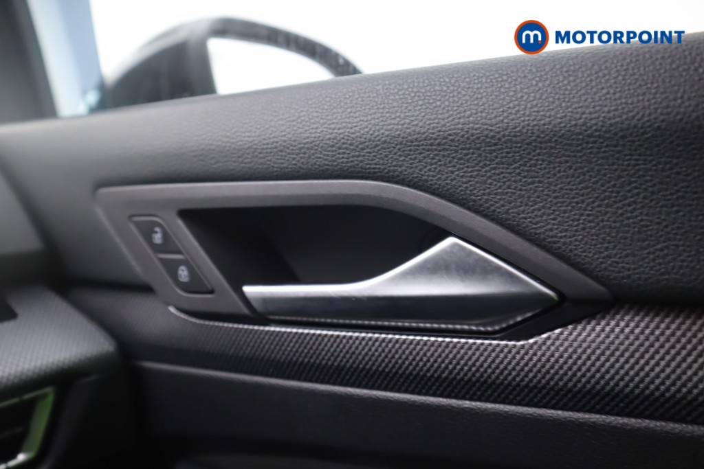 Volkswagen Golf GTI Automatic Petrol Hatchback - Stock Number (1576860) - 11th supplementary image