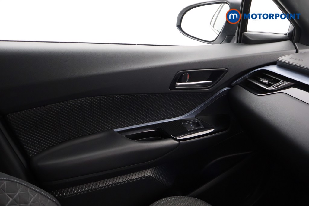 Toyota C-Hr Design Automatic Petrol-Electric Hybrid SUV - Stock Number (1577157) - 8th supplementary image