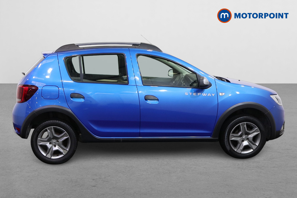 Dacia Sandero Stepway Ambiance Manual Petrol Hatchback - Stock Number (1577190) - Drivers side