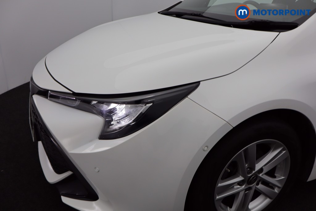 Toyota Corolla Icon Tech Automatic Petrol-Electric Hybrid Estate - Stock Number (1577246) - 26th supplementary image