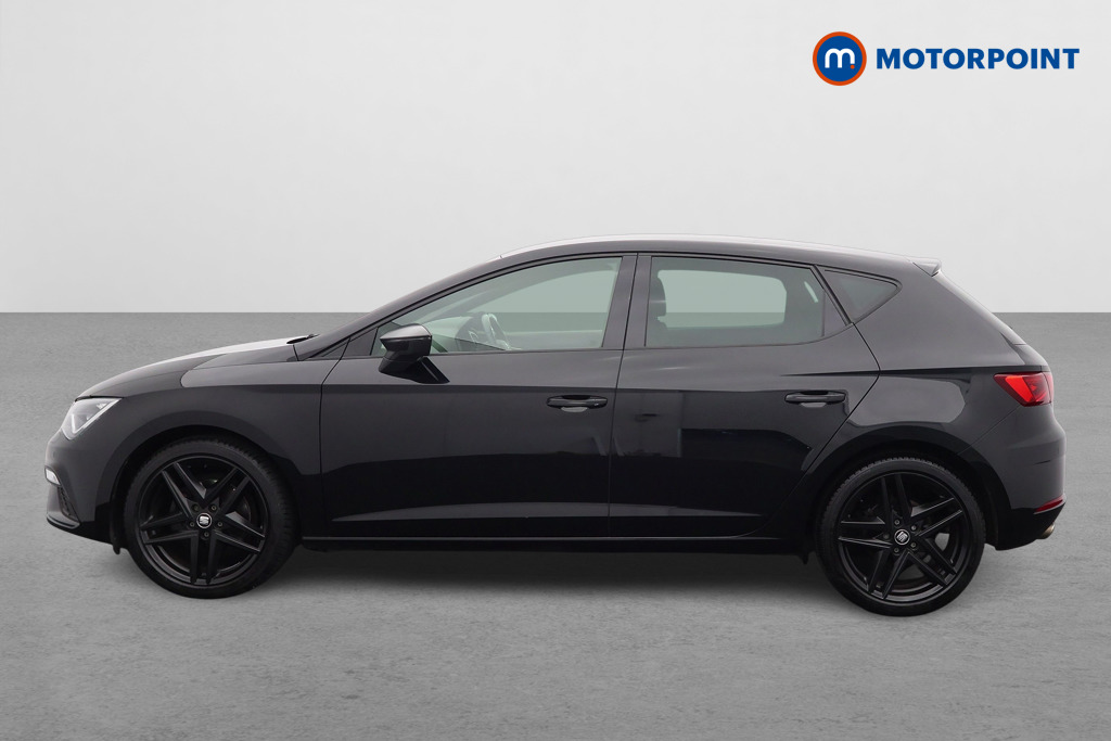 Seat Leon Fr Black Edition Manual Petrol Hatchback - Stock Number (1577433) - Passenger side