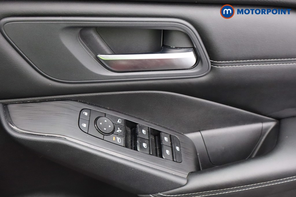 Nissan Qashqai Acenta Premium Manual Petrol SUV - Stock Number (1577470) - 14th supplementary image