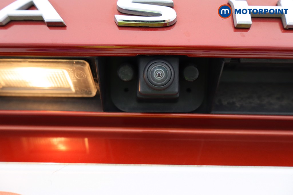 Nissan Qashqai Acenta Premium Manual Petrol SUV - Stock Number (1577470) - 18th supplementary image