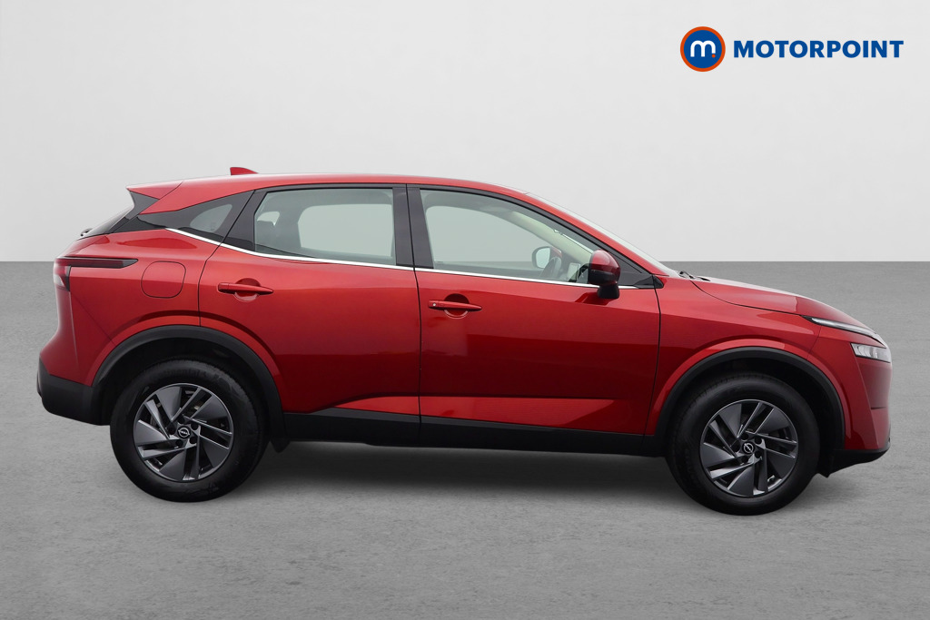 Nissan Qashqai Acenta Premium Manual Petrol SUV - Stock Number (1577470) - Drivers side